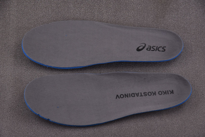 As*ic*ss shoes