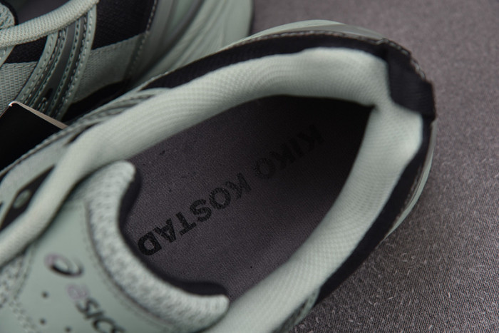 As*ic*ss shoes