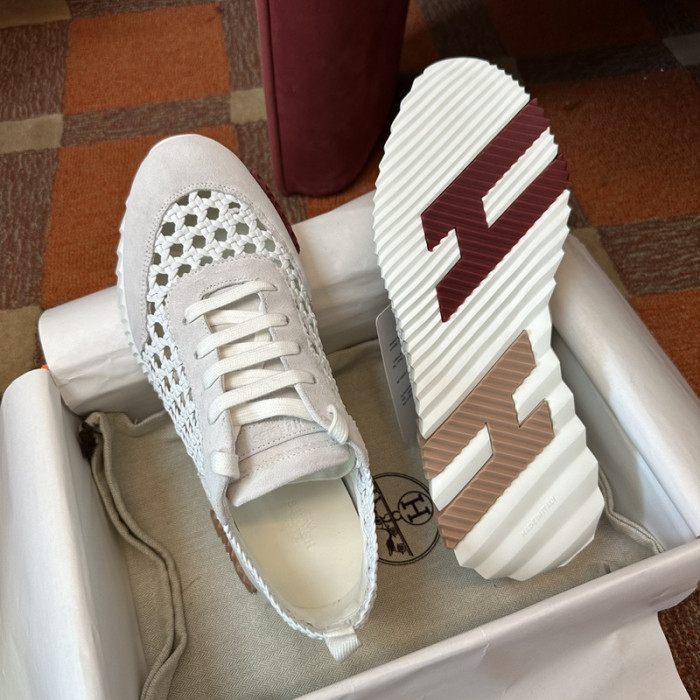 HER_MERS SNEAKER