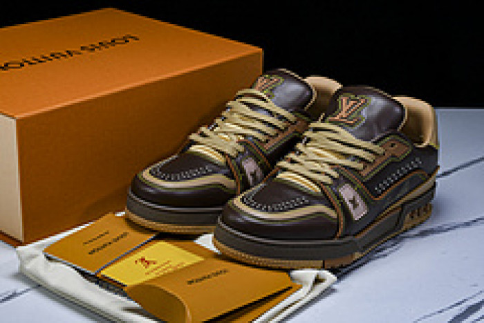 L&V SNEAKERS