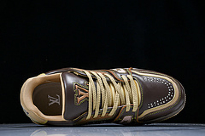 L&V SNEAKERS