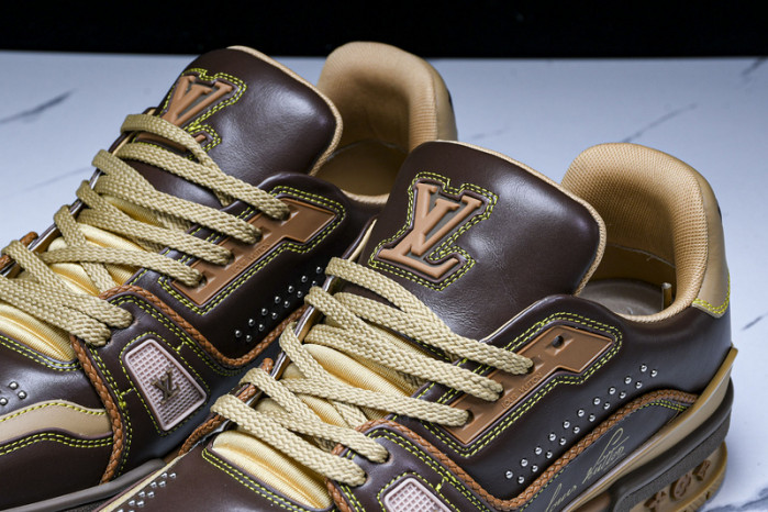 L&V SNEAKERS
