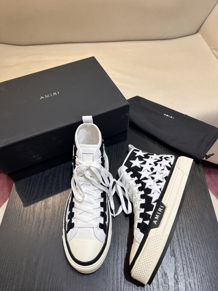 AM1R1 SNEAKERS
