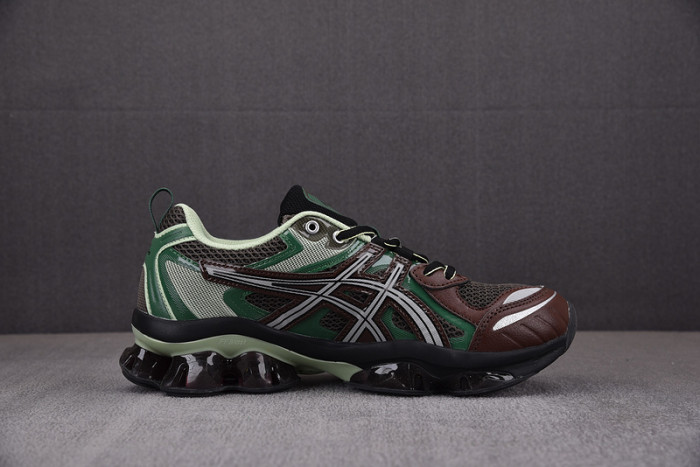 As*ic*ss shoes