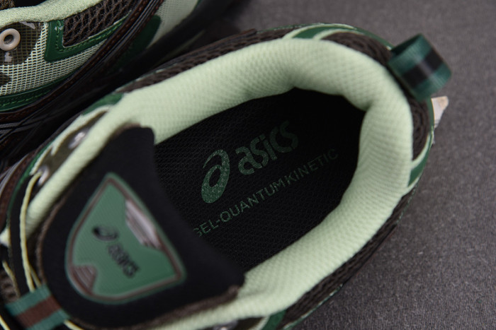As*ic*ss shoes