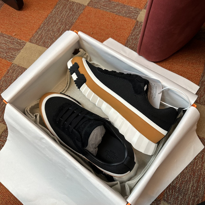 HER_MERS SNEAKER