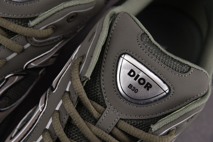 DI*O*R B30 PANKICK