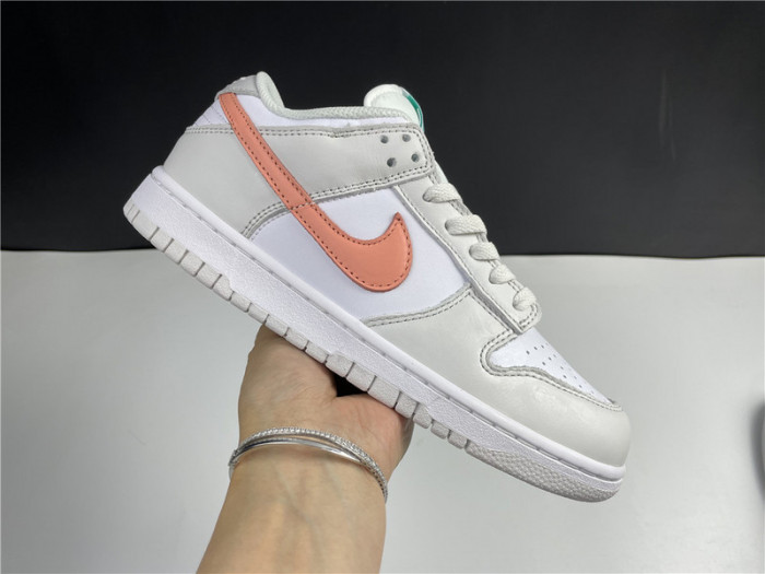 Nike Dunk Low Tropical Twist (GS) - CW1590-101