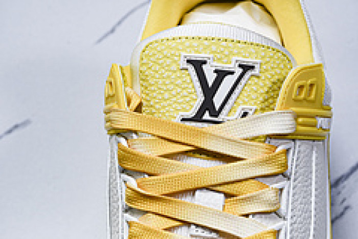 L&V SNEAKERS