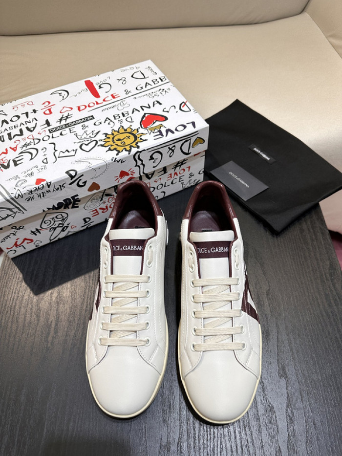 DG sneaker