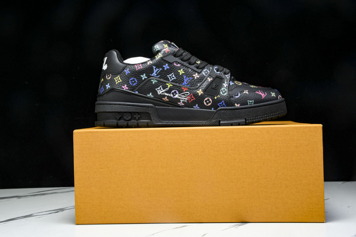 L&V SNEAKERS