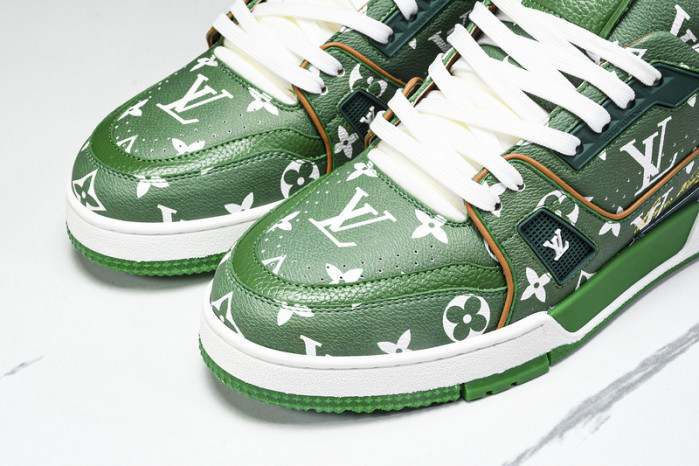 L&V SNEAKERS