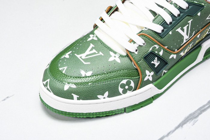 L&V SNEAKERS