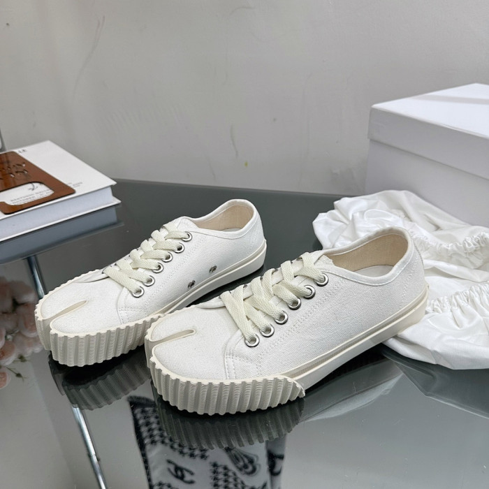 Ma1s0n Marg*e1aa shoes