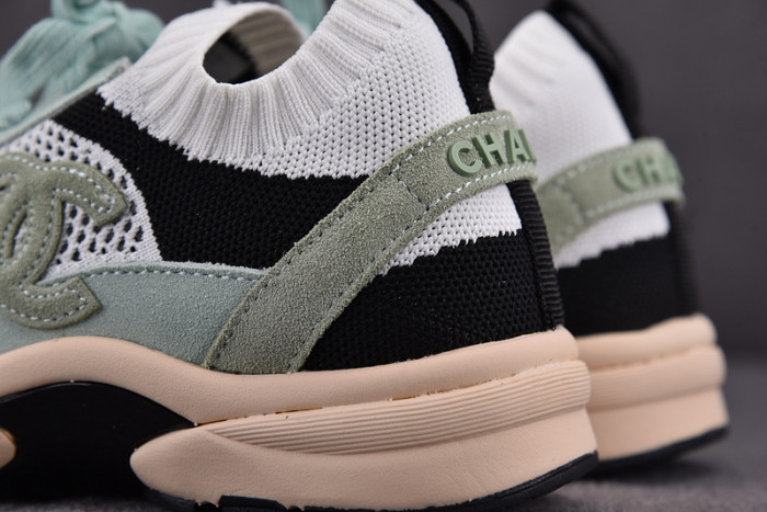 CHANEEL sneaker