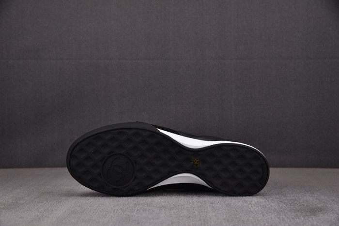 CHANEEL sneaker