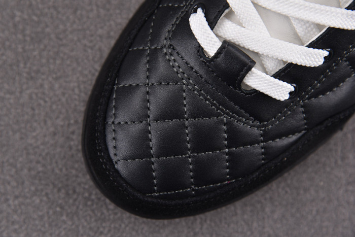 CHANEEL sneaker