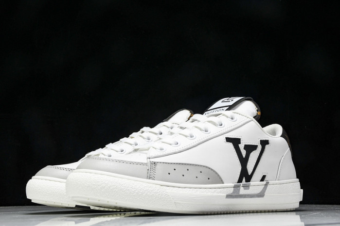 L&V SNEAKERS