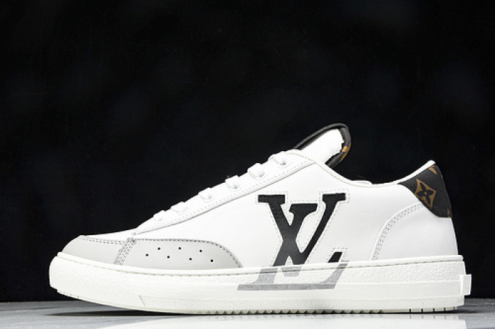 L&V SNEAKERS