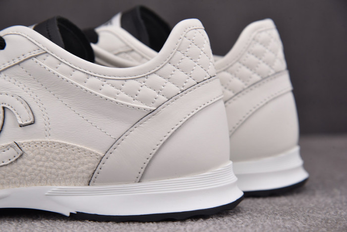 CHANEEL sneaker