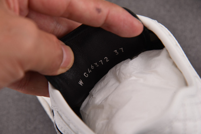 CHANEEL sneaker