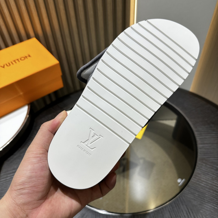 L&V SLIPPERS
