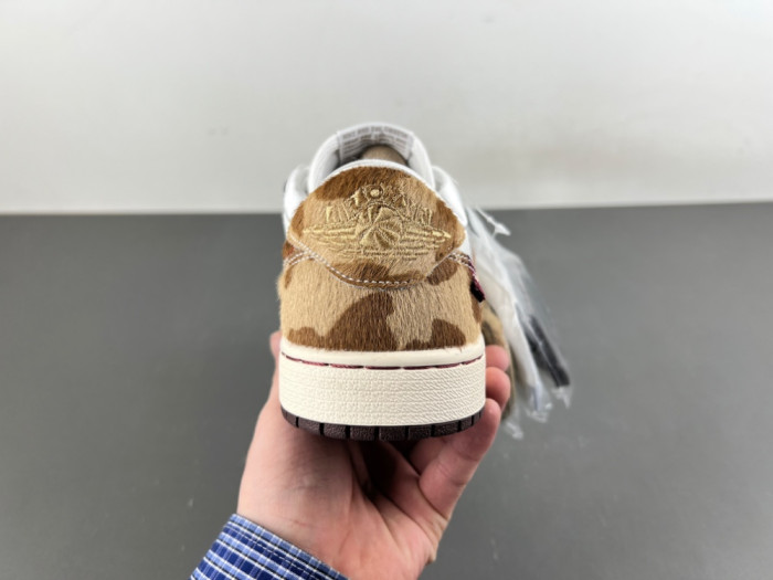 Travis Scott x Jordan Air Jordan 1 IQ5321-121