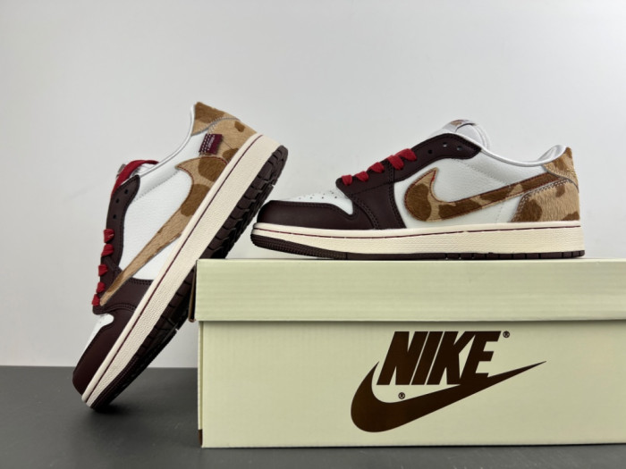 Travis Scott x Jordan Air Jordan 1 IQ5321-121