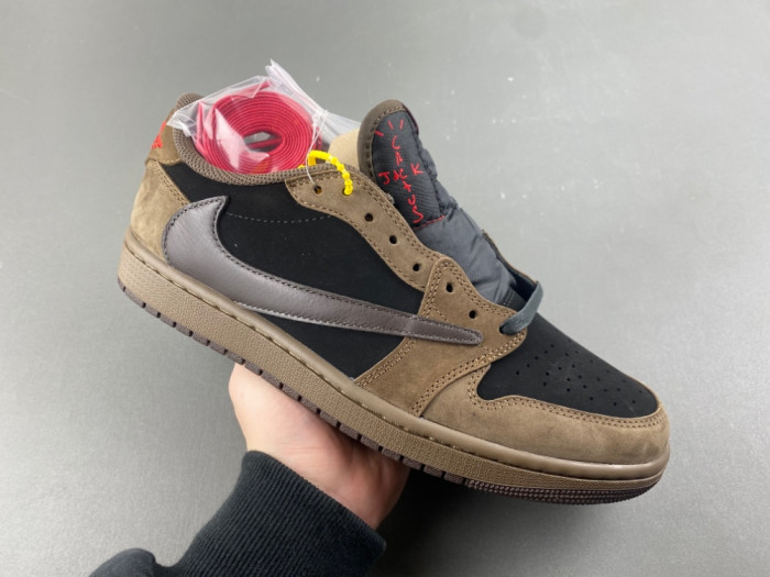 Travis Scott x Air Jordan 1 Low CQ4277-001
