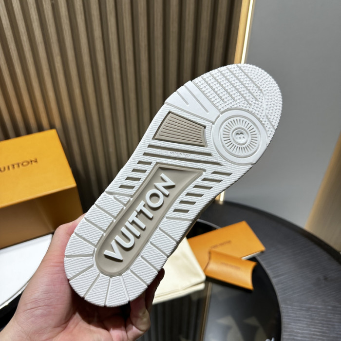 L&V SNEAKERS