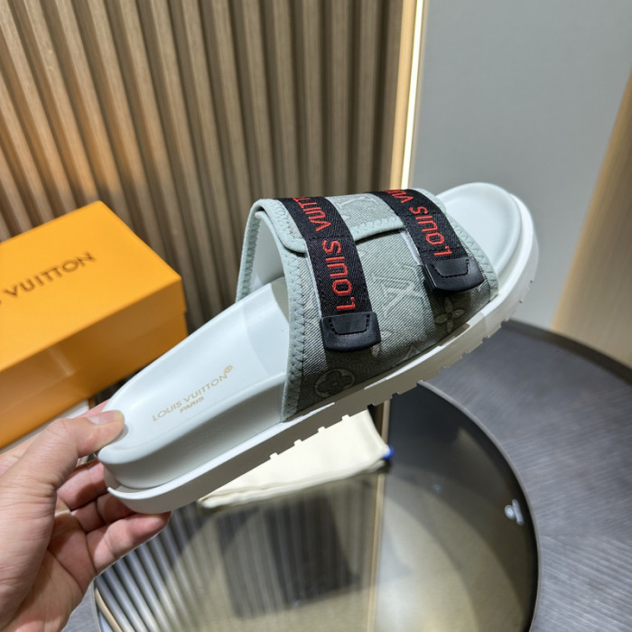 L&V SLIPPERS