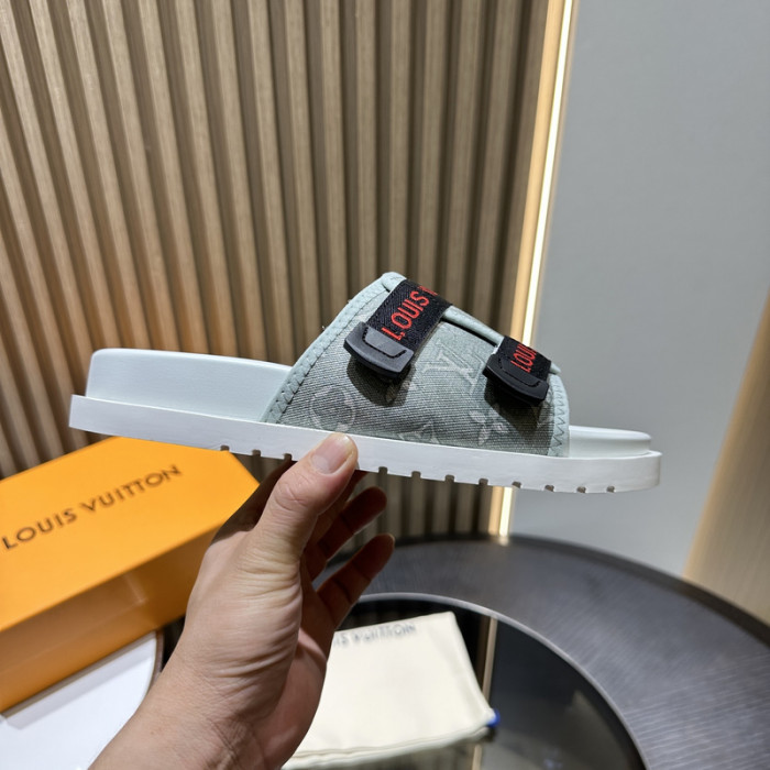 L&V SLIPPERS