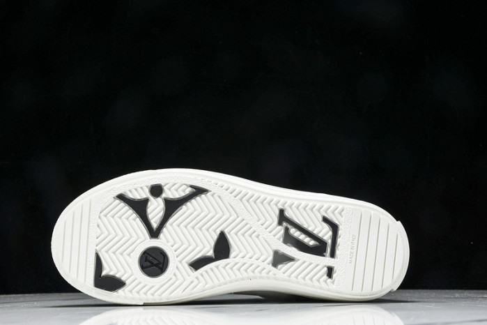 L&V SNEAKERS