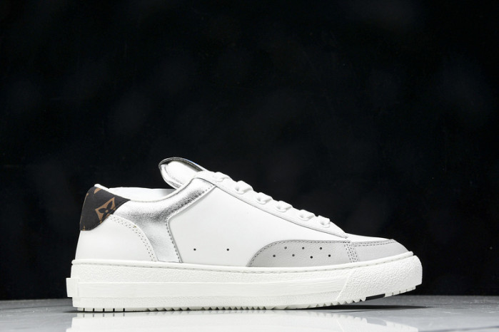 L&V SNEAKERS