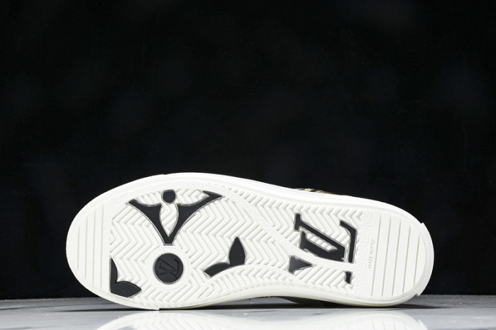 L&V SNEAKERS