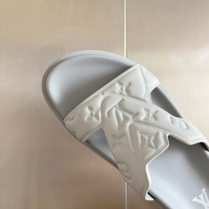 L&V SLIPPERS