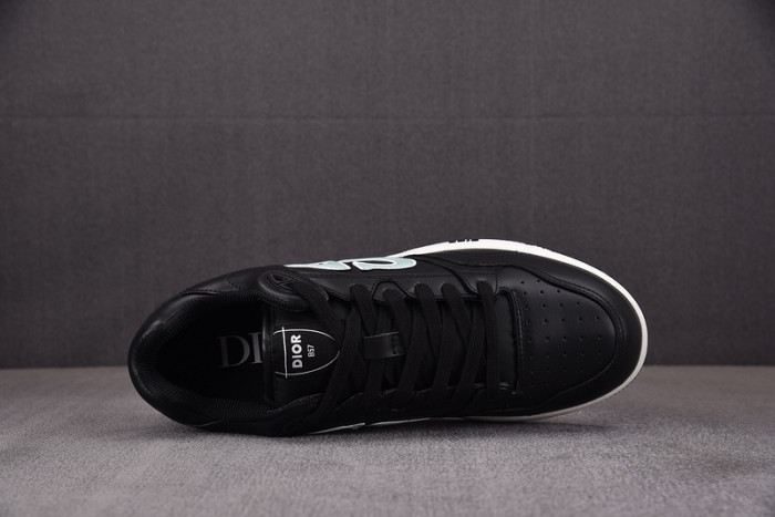 DI*O*R B57 PANKICK