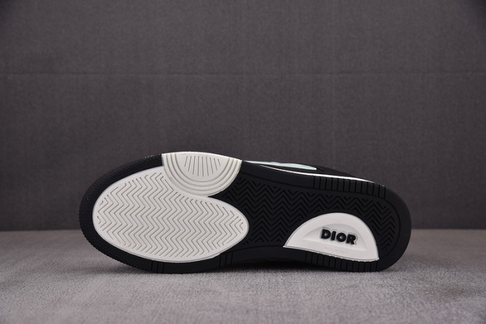 DI*O*R B57 PANKICK
