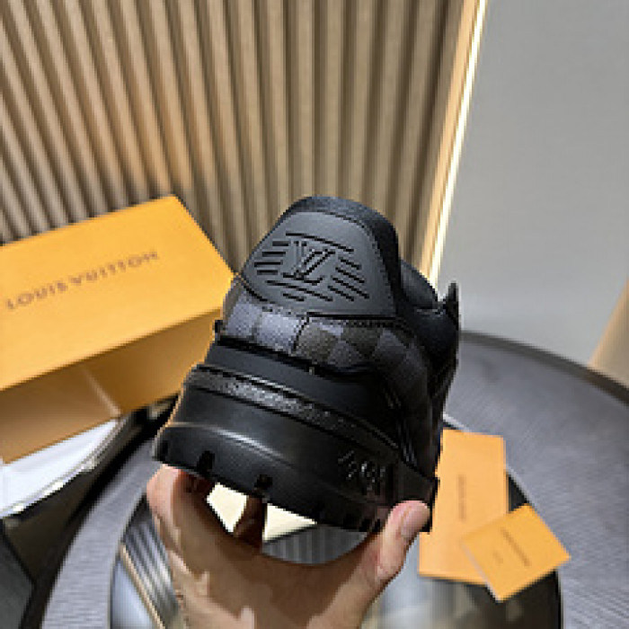 L&V SNEAKERS