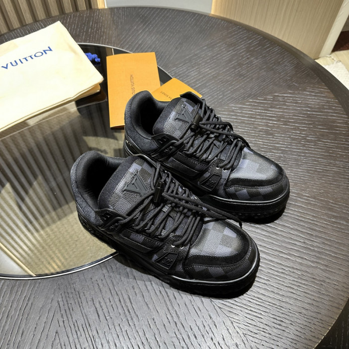 L&V SNEAKERS