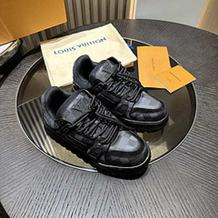 L&V SNEAKERS