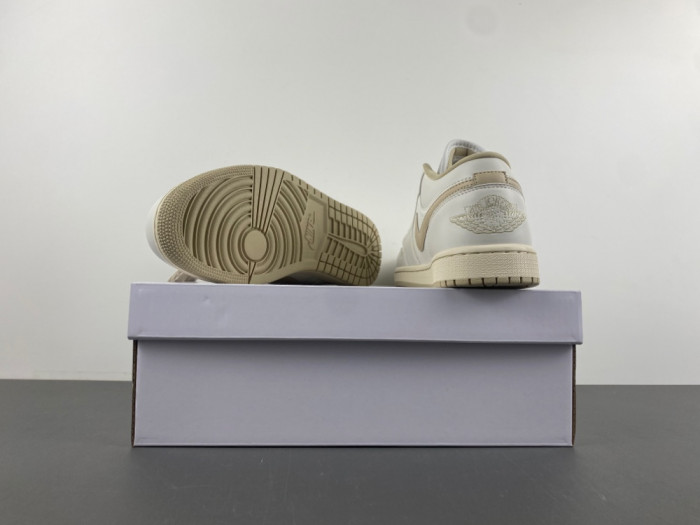 Air Jordan 1 Low DC0774-112