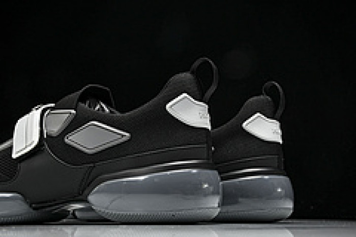 PRA designer sneaker