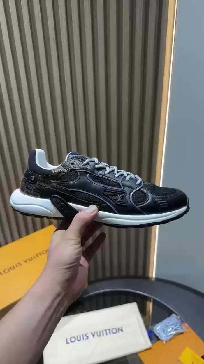 L&V SNEAKERS