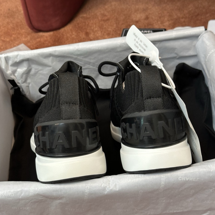 CHANEEL sneaker