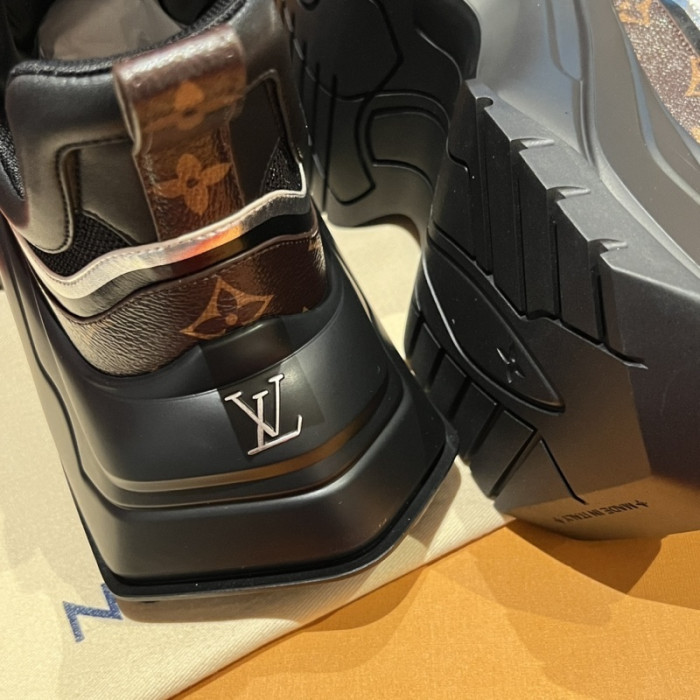 L&VT BOOTS