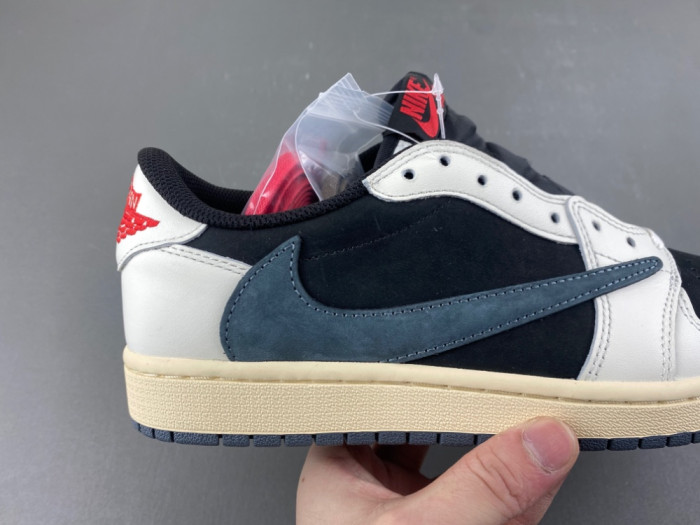 Travis Scott x Jordan Air Jordan 1 Low DZ4137-700