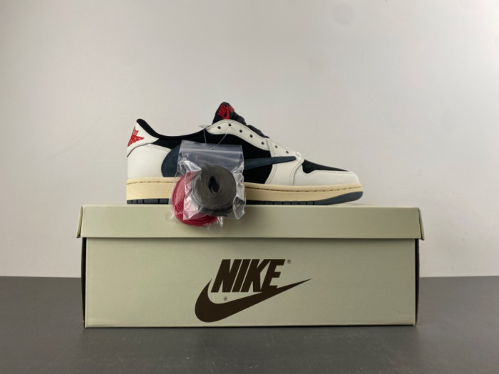 Travis Scott x Jordan Air Jordan 1 Low DZ4137-700