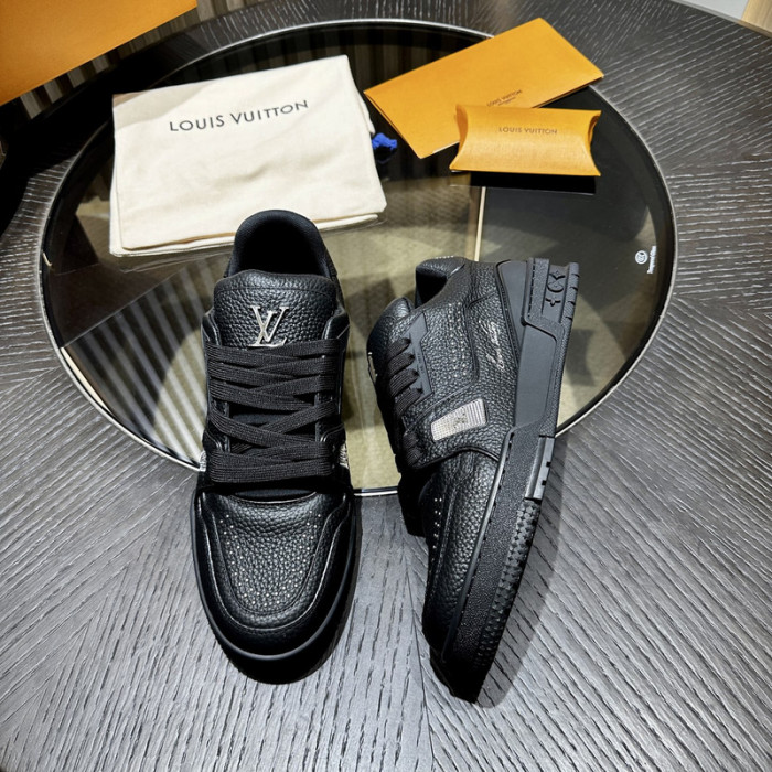 L&V SNEAKERS