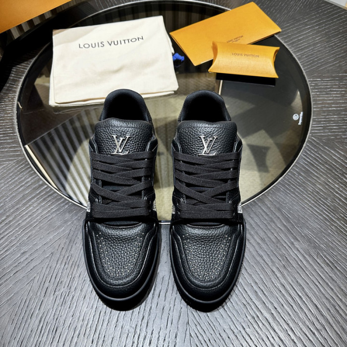 L&V SNEAKERS